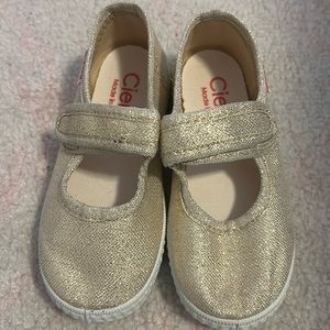 Gold sparkle Cienta shoes